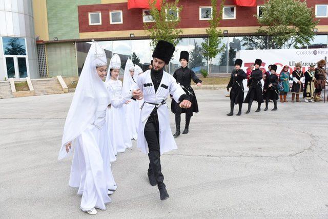 Çorum'da renkli festival