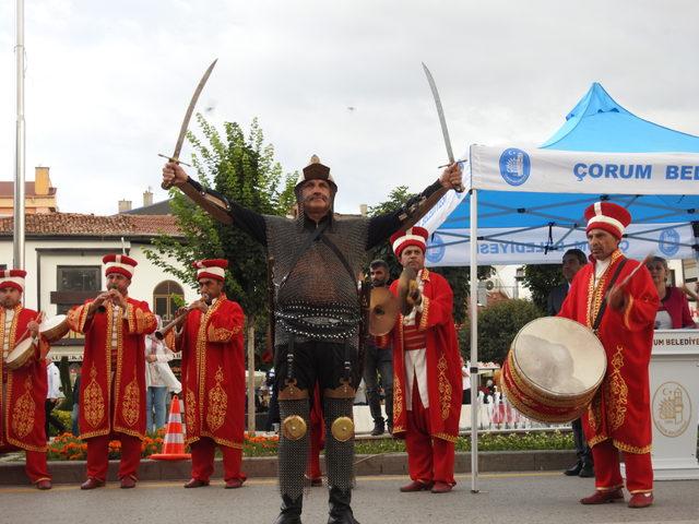 Çorum'da renkli festival