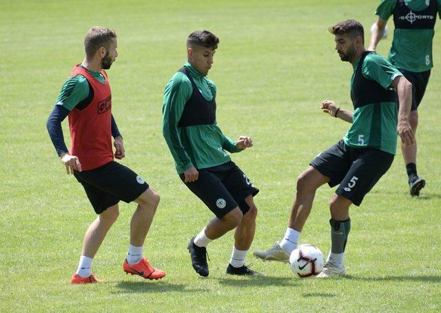 Konyaspor yeni sezon hazırlıklarını sürdürüyor