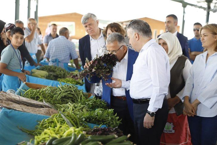 Başkan Büyükkılıç, Doğal Ürünler Bahçesi ve Pazarı’nı ziyaret etti G1