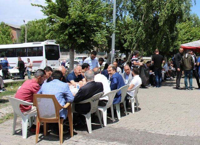 Kars’ta polis memuru için mevlid okutuldu