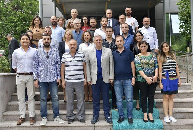 Ankara Büyükşehir Belediye Başkanı Mansur Yavaş projelerini radyo temsilcilerine anlattı