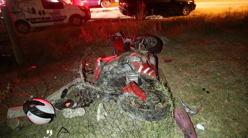 Sivas'ta motosiklet kazası: 1 ölü, 1 yaralı