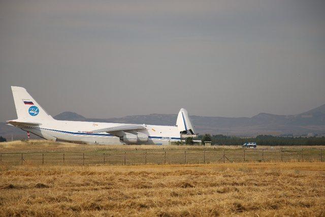 S-400 teslimatında beşinci uçak Mürted’e indi