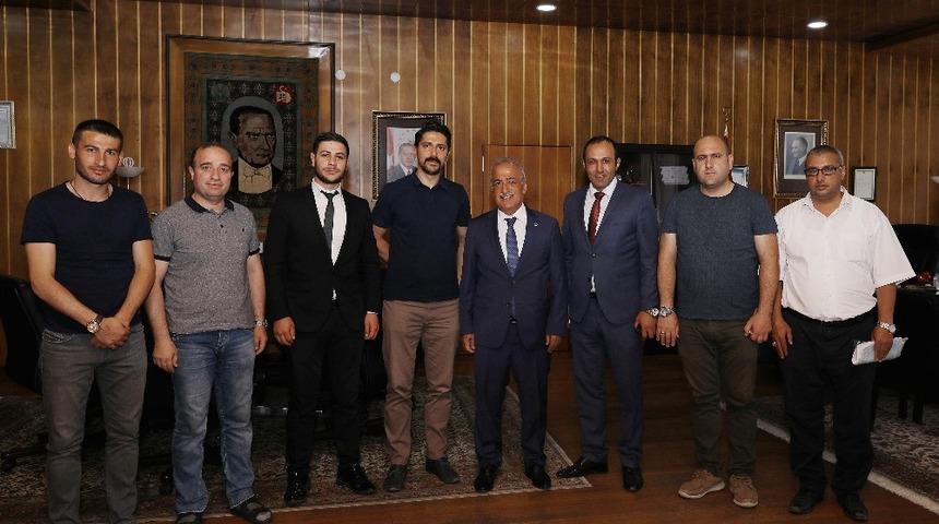 Prof. Dr. &Ccedil;omaklı: &ldquo;Şehit ve gazi aileleri başımızın tacıdır&rdquo;