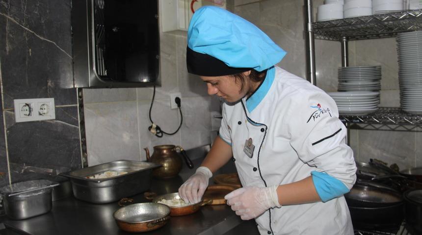 G&uuml;m&uuml;şhane'nin vazge&ccedil;ilmez lezzeti 'siron'