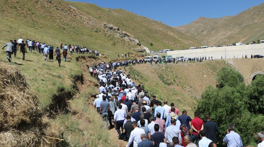 Hakkari'de baraj gölünde kaybolan çocuklardan acı haber
