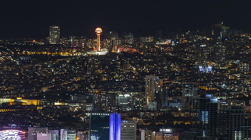 Ankaralı turizmcilerden Mansur Yavaş'a ziyaret