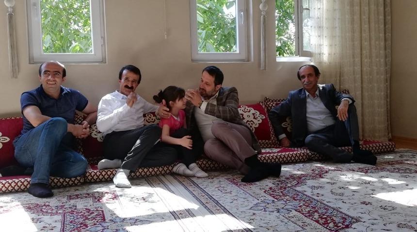 Başkan G&uuml;r, şehit ve gazi ailelerini ziyaret etti