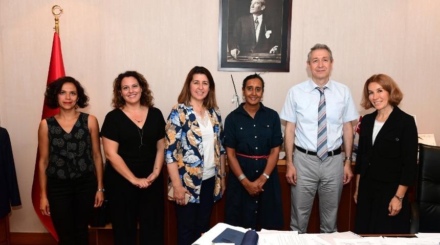 Anadolu Üniversitesi İngiltere Büyükelçiliği heyetini ağırladı