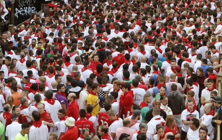 İspanya'daki San Fermin Festivali'nin son gününde 8 kişi yaralandı G2
