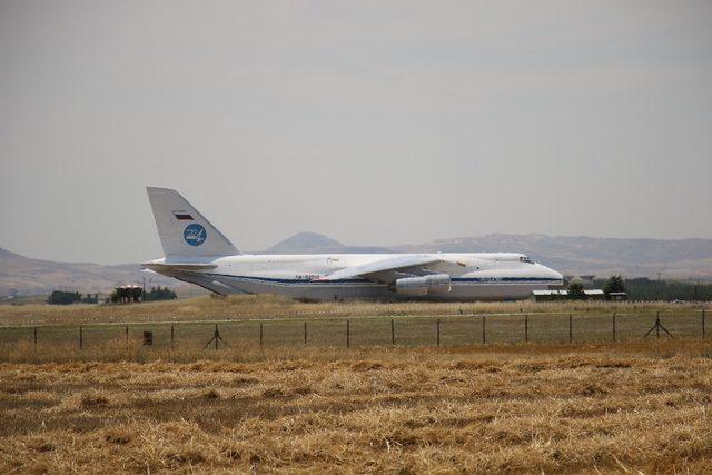 S-400 teslimatında yedinci uçak Mürted Hava Üssü’ne indi