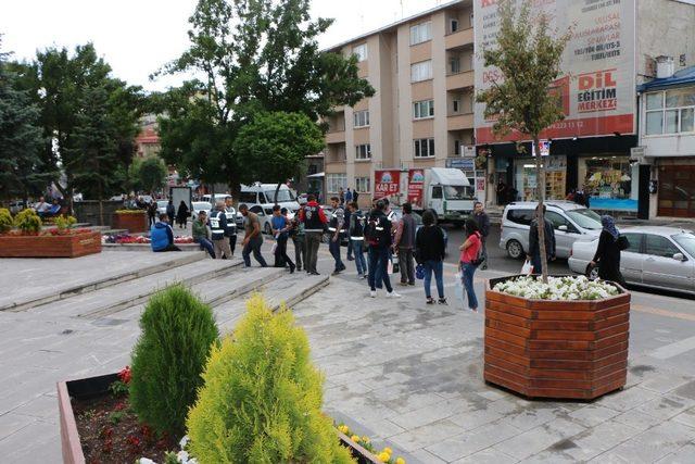 Kars&rsquo;ta uygulamada kılı&ccedil; ele ge&ccedil;irildi 2