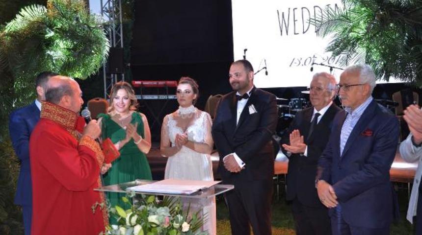 Aziz Yıldırım nikah şahidi oldu