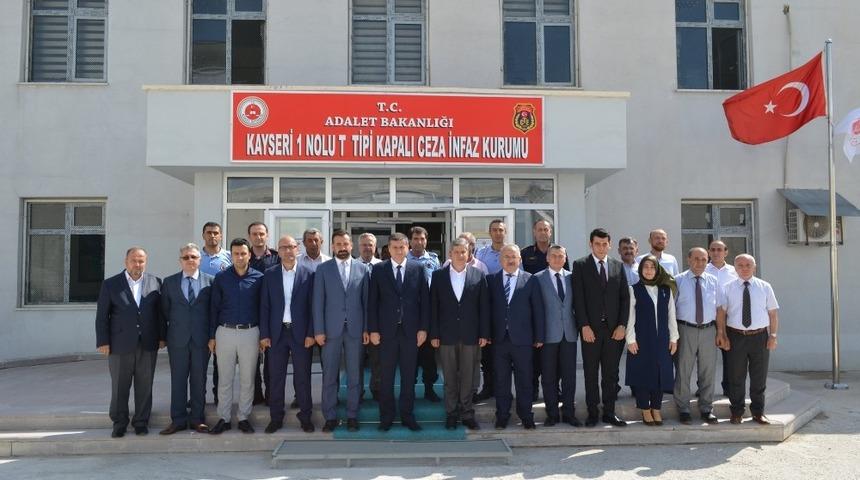 Kayseri Ceza İnfaz Kurumu&rsquo;nda 15 Temmuz Şehitleri Anıldı