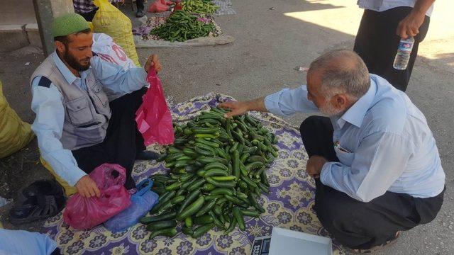 Yavuzeli’de doğal sebzeler beklenen ilgiyi görmüyor