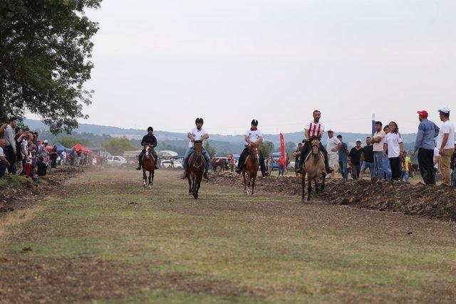 Rahvan atları ‘15 Temmuz’ için yarıştı