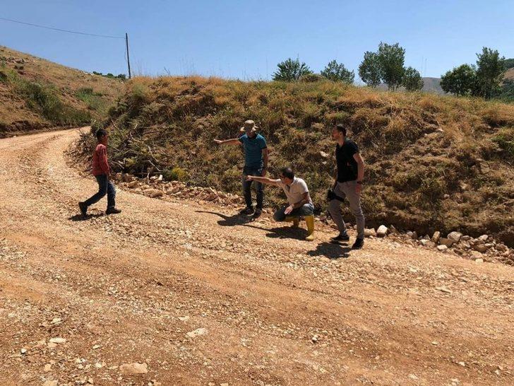 Kaymakam Alibeyoğlu yol çalışmalarını inceledi G1