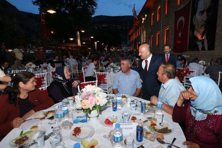 Şehit annesi istedi, vali hemen talimat verdi G2