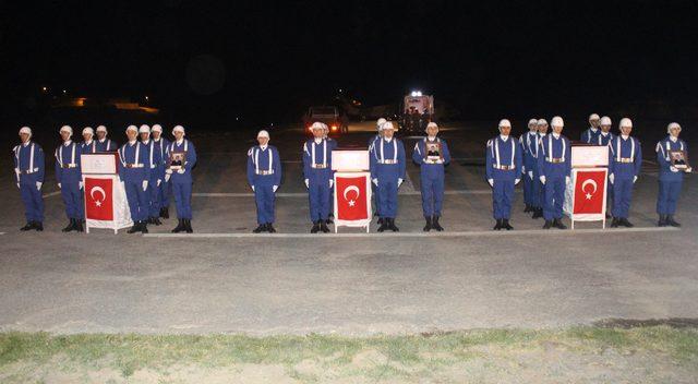 Hakkari'de şehit olan askerler törenle memleketlerine uğurlandı