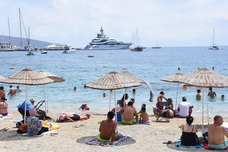 Görenler telefonuna sarıldı! Bu yatta sadece 36 kişinin kalmasına izin veriliyor G4