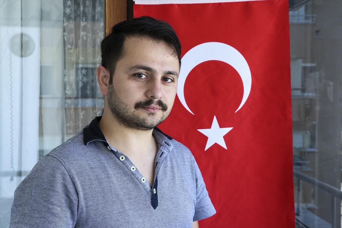 15 Temmuz gazisinden t&uuml;yleri diken diken eden s&ouml;zler: 1 ay balkonda t&uuml;feğime sarılarak yattım