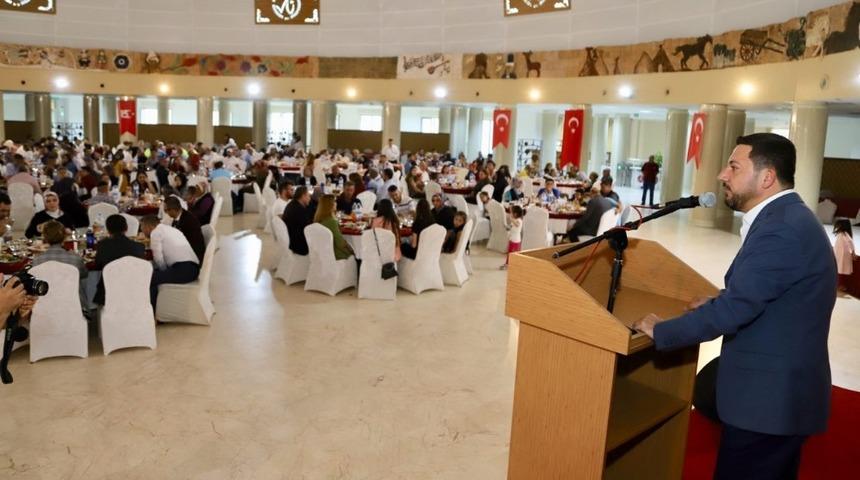 Nevşehir Belediye Başkanı Rasim Arı, &ldquo;Şehit ve Gazilerimize minnettarız&rdquo;