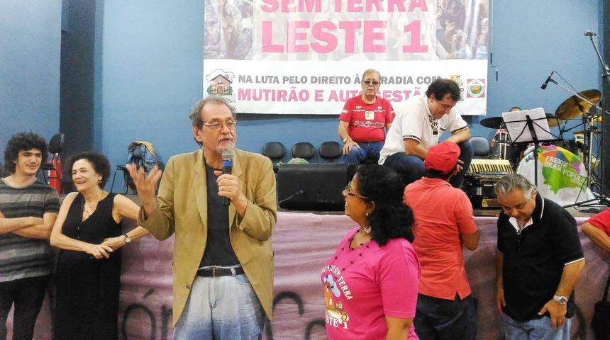 Yoksullar için yaptığı şeyi  takdir etmemek elde değil!