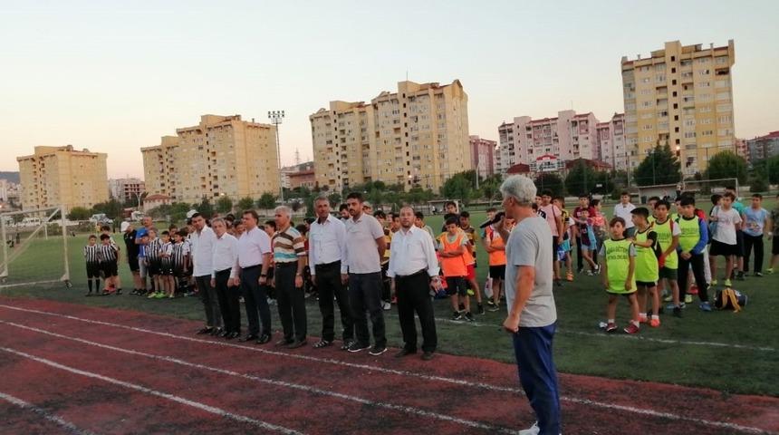 Aliağa’da 15 Temmuz Futbol Turnuvaları