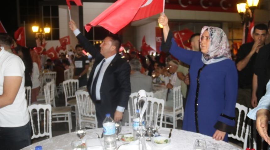 Başkan Beyoğlu şehit yakınları ve gaziler onuruna verilen yemeğe  katıldı