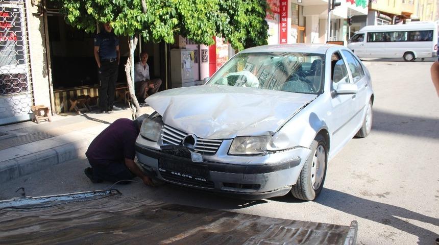 Elazığ&rsquo;da trafik kazası: 3 yaralı