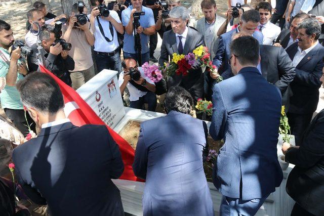 Bitlis’te 15 Temmuz şehitleri anıldı