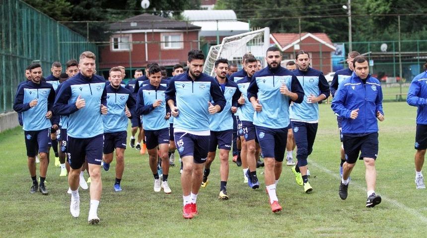 Adana Demirspor ikinci etapta ilk &ccedil;alışmasını yaptı