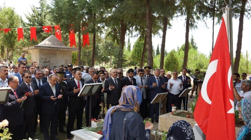 Aydın&rsquo;da 15 Temmuz şehitleri dualarla anıldı