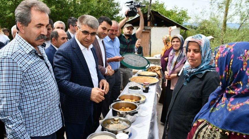 Eflani&rsquo;de y&ouml;resel yemek festivali d&uuml;zenlendi