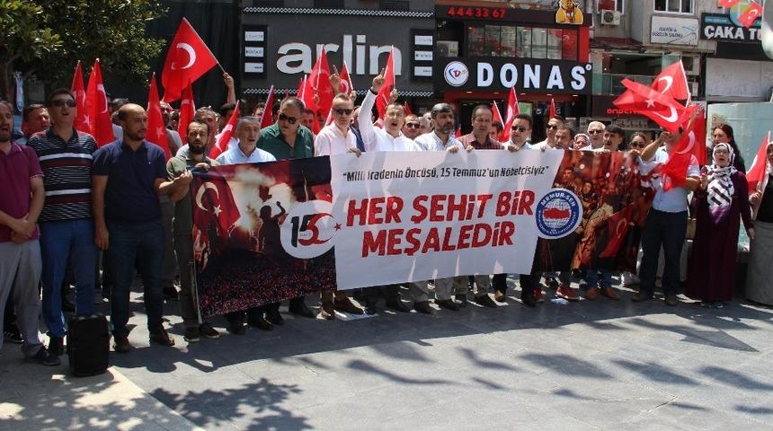 Manisa Memur-Sen 15 Temmuz’un yıldönümünde meydanlara indi