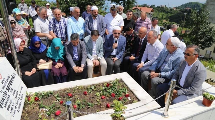 15 Temmuz şehidi Şuayip Sefereroğlu kabri başında anıldı