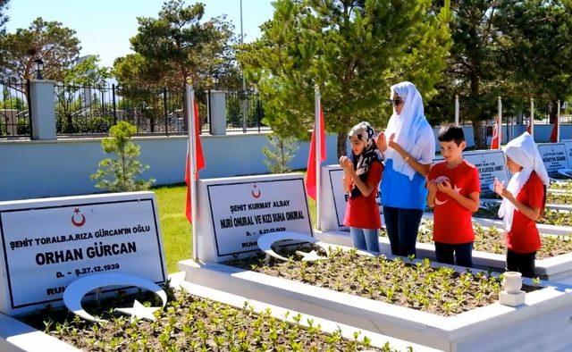 Gençlerden 15 Temmuz’a özel klip