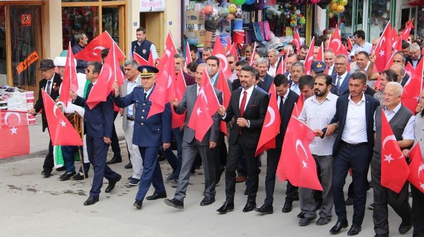 Sivrihisar&rsquo;da 15 Temmuz Demokrasi ve Milli Birlik y&uuml;r&uuml;y&uuml;ş&uuml;