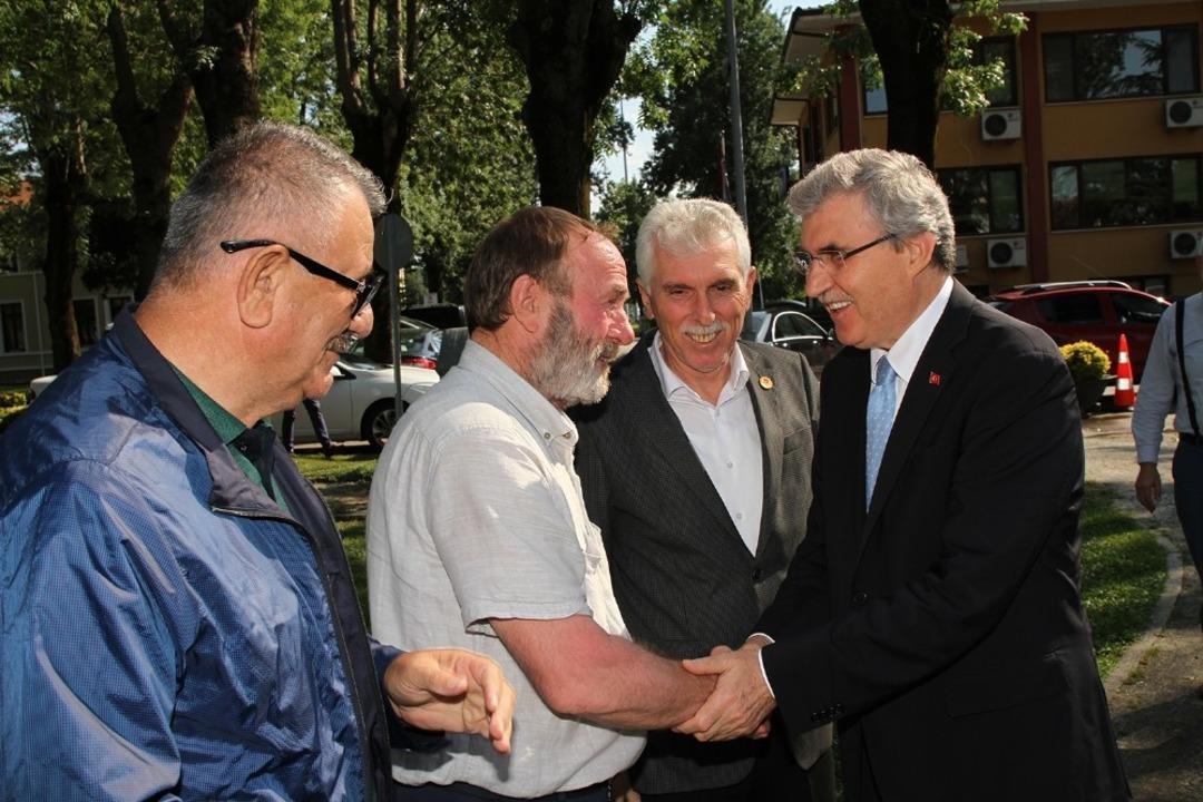 Başkan Y&uuml;ce&rsquo;den Muhtarlar Federasyonuna ziyaret