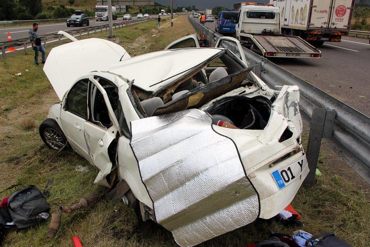 TEM'de feci kaza! Anne ile kızı kalp masajıyla hayata döndürüldü G4