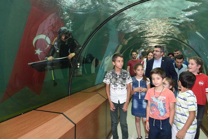 Bursa'da su altında 15 Temmuz sergisi G3