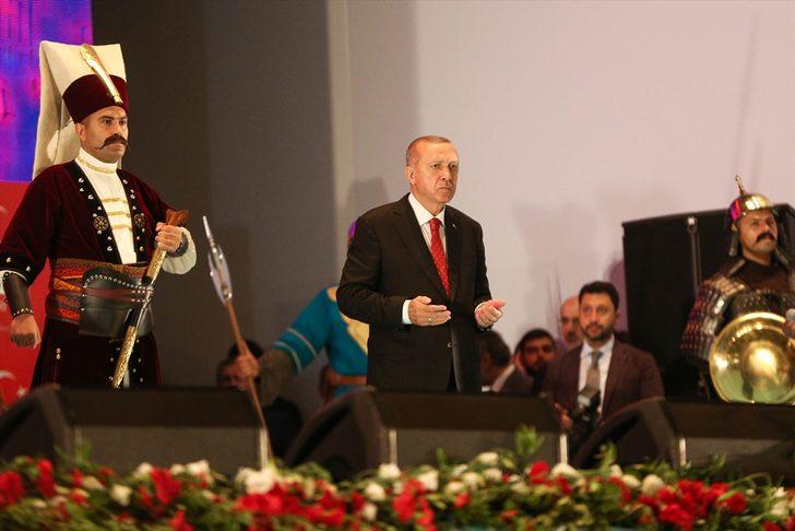 Cumhurbaşkanı Erdoğan: Ruhlarını iblise satan müptezeller Türkiye'yi ele geçiremeyecek G2