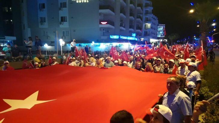 15 Temmuz’un kilit noktası Marmaris’te demokrasi seli G4