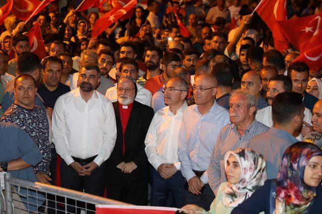 Mardin'deki 15 Temmuz buluşmasına Suriyeli mülteciler de katıldı