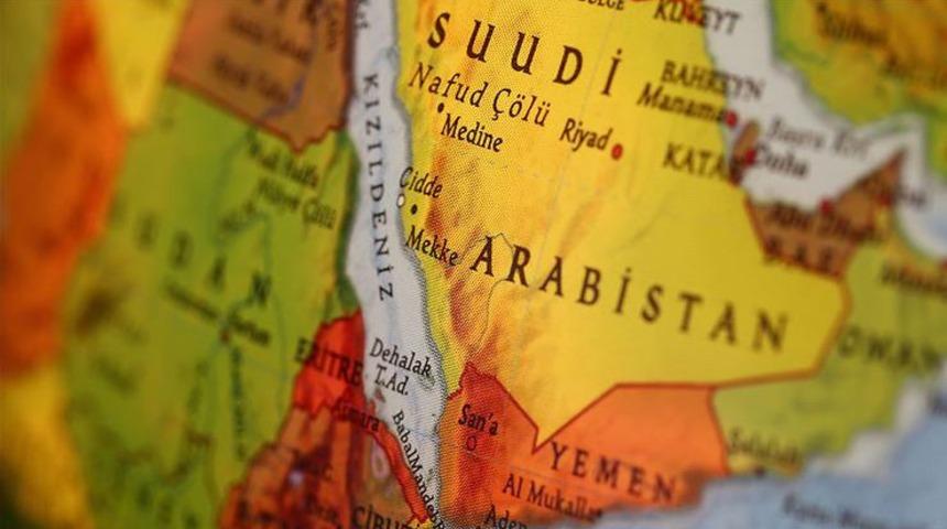 Husilerden Suudi Arabistan'ın g&uuml;neybatısına saldırı