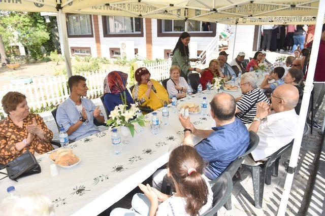 Ankara Büyükşehir Belediyesi ve sahipliğinde Başkentli büyükler ve çocuklar buluştu