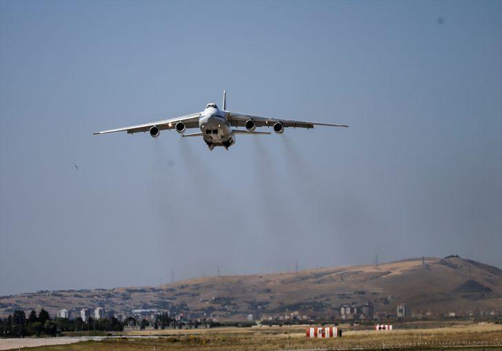 Son dakika! S-400'leri taşıyan bir uçak daha Mürted'e indi G2
