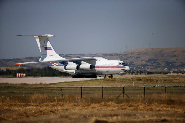 Son dakika! S-400'leri taşıyan bir uçak daha Mürted'e indi G5