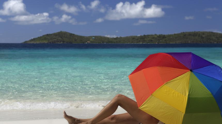 “Güneş gölgede yakmaz” demeyin! Bu alışkanlıklar cildi hızla yaşlandırıyor